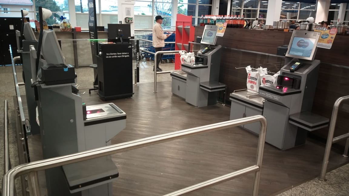 Irmãos Muffato, quinta maior rede de supermercados do Brasil, escolhe a performance do self-checkout da Perto